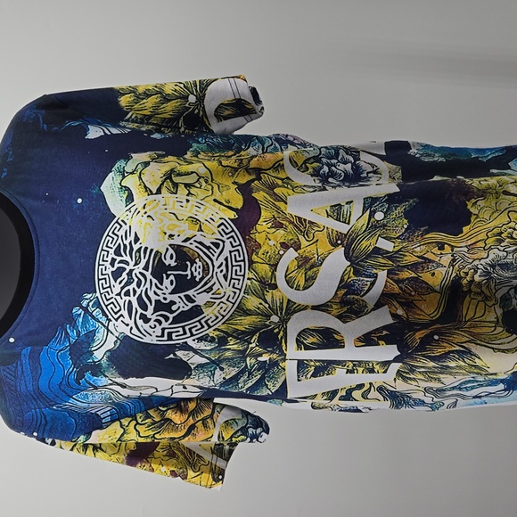 Sunny 1987 Inc. Versace Medusa Roundneck Short Sleeve Pullover Shirt Size XXL - Picture 3 of 12